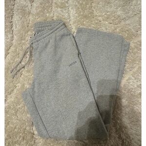 Aritzia Heather Gray Wide Leg Sweatfleece Sweatpants
